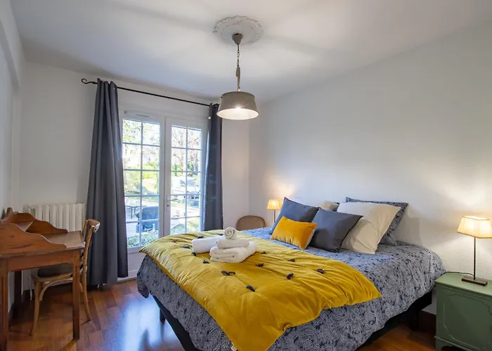 La Villa Cyrano - Maison Avec Piscine Privee!