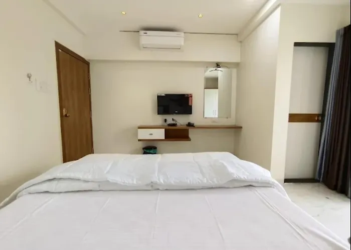 Hotel Madhavan Inn