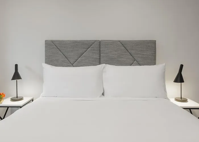 Meriton Suites Canberra