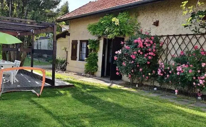 Maison Chalet Au Calme Avec Jardin