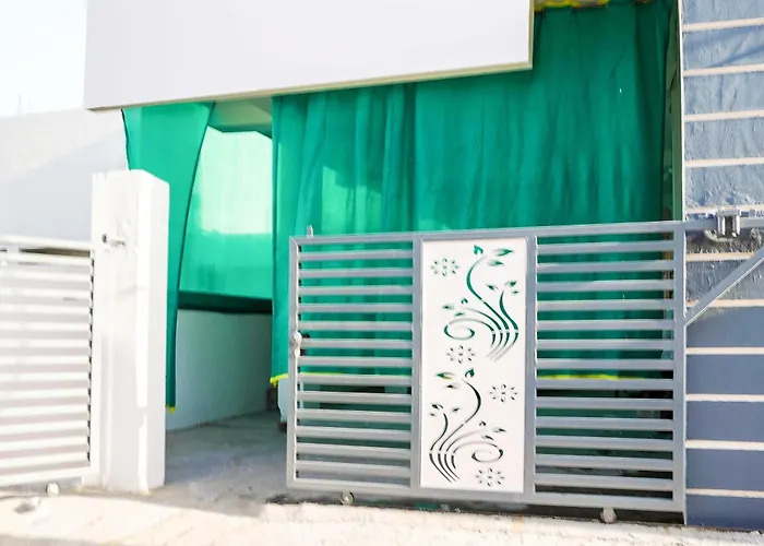 Hotel O Crown