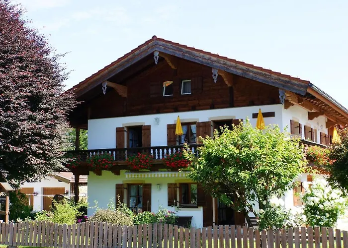 Gaestehaus Gschwendtner - Chiemgau Karte