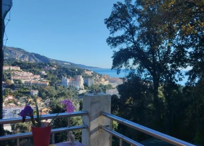 Mini Chalet Nature Proche Mer A Menton