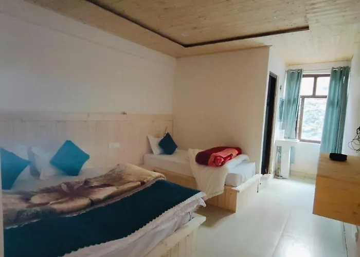Hotel Geeta Badrinath