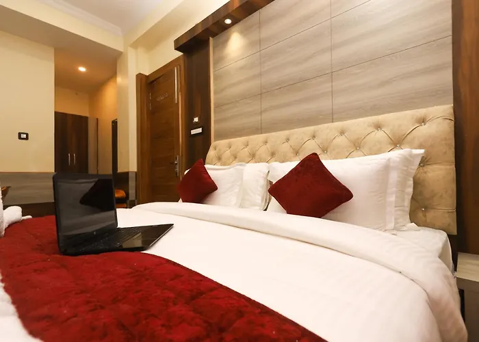 Hotel Grand Nest
