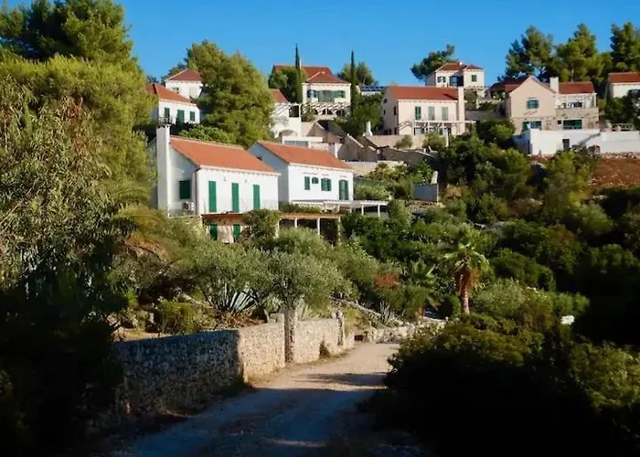 Villa Asteroidea - Tiha Mala