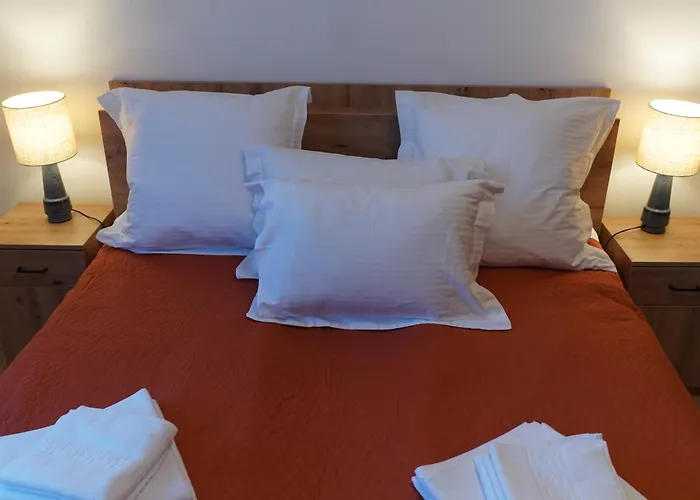 Orgona Apartments