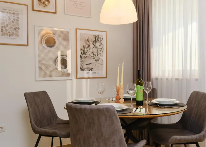 Apartments Divna