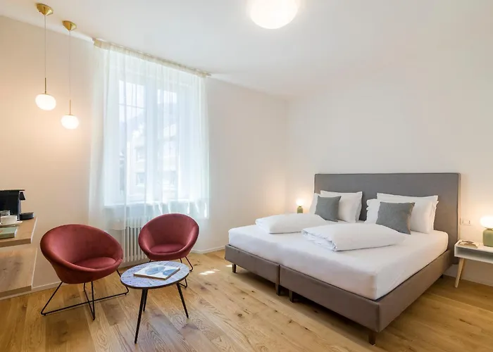 Electric Rooms & Suites