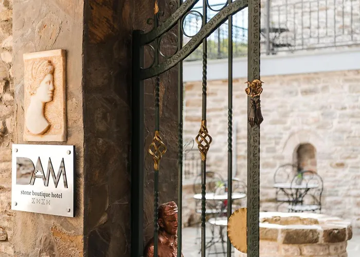 Dam Stone Boutique Hotel