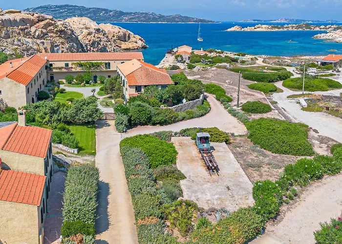 Residence Cala Francese - Case Sul Mare