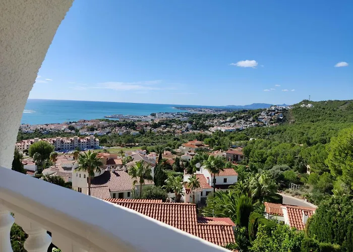 Villa With Stunning Sea Views