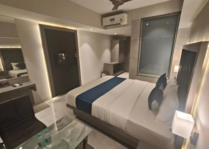 Hotel Nakshtra Residency Kalyan - Premium Couple Friendly