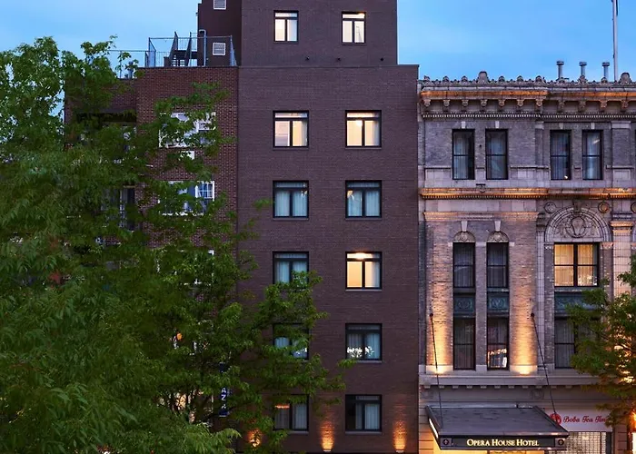 The Melrose Hotel