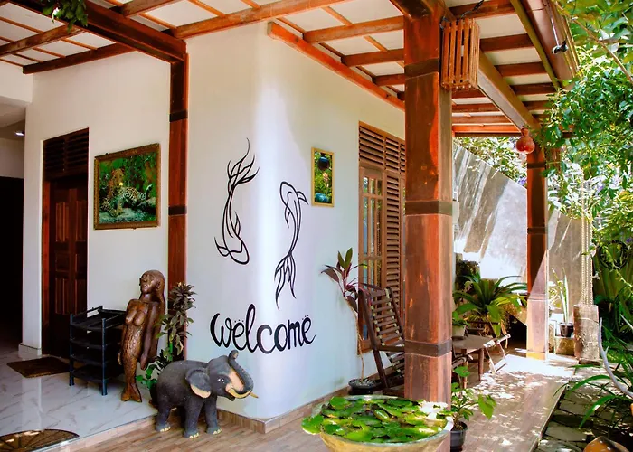 New Cormorant Lake Resort & Yala Safari Place
