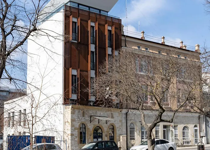 Bizarre Boutique Hotel