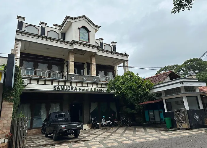 Samudra Hotel