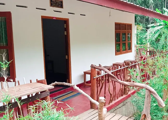 Sinharaja Pitadeniya Villa
