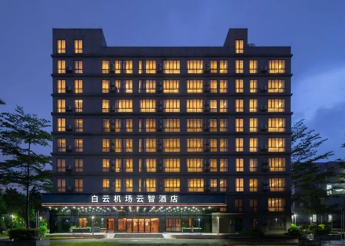 Guangzhou Baiyun Airport Yunzhi 云智 Hotel Near Terminal Two-Free Shuttle Bus To Guangzhou Baiyun International Airport & Free Delivery Service To Canton Fair Comlex During Canton Fair Period