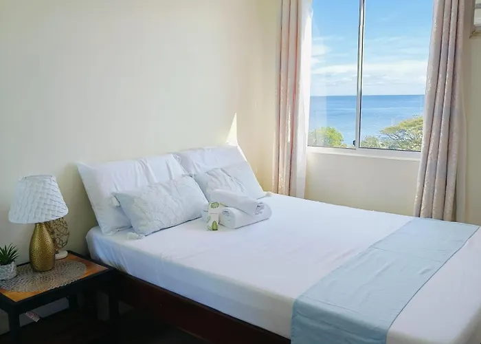 Veronica'S Homestay At Marina Spatial Condo