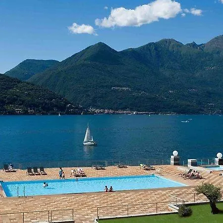 Italian Lake Getaway