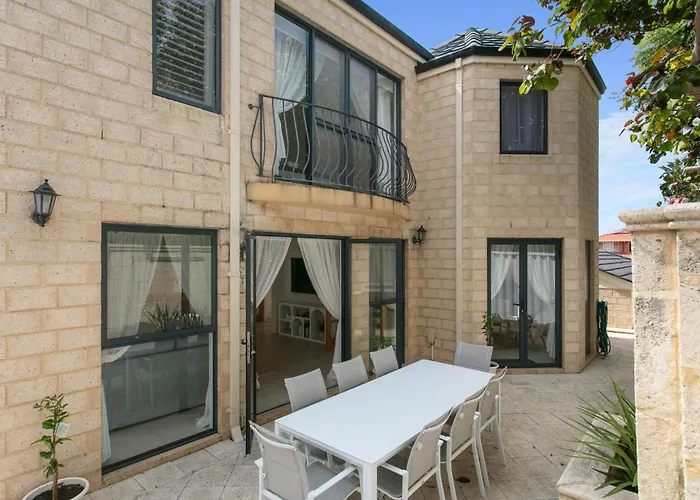 Entire Home Steps To Sorrento Beach