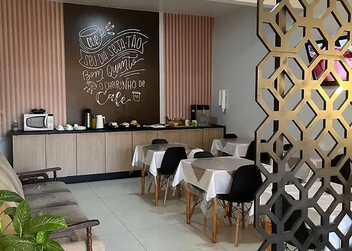 Ideal Hotel