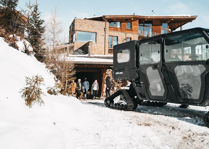 Chalet G12 - Mountain Luxury Apartments By Peak Stay