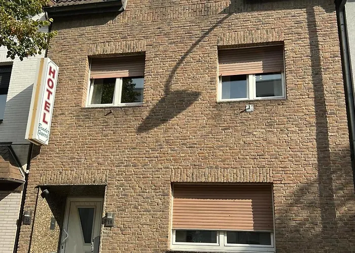 Hotel Bender