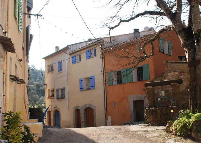 La Buissoniere