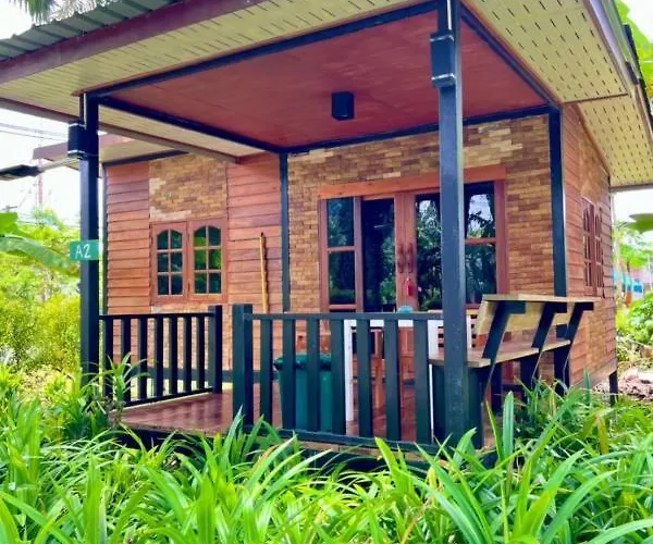 Lay Back Villa Wooden House Ac Hot Shower High Speed Internet
