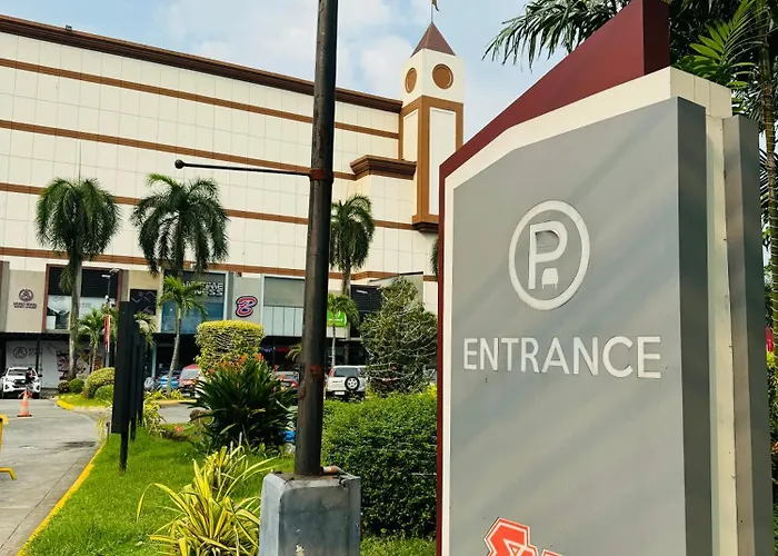 The Residences At Commonwealth Quezon City By Snazzy Staycation