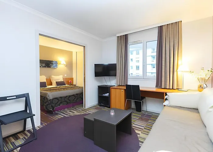 Appartement 2P Avec Terrasse Paris La Defense -Dans Aparthotel