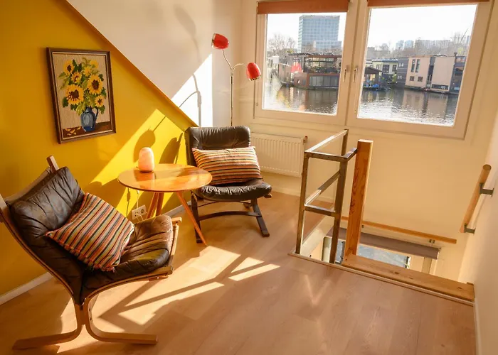 Houseboat Studio With Canalview And Free Bikes