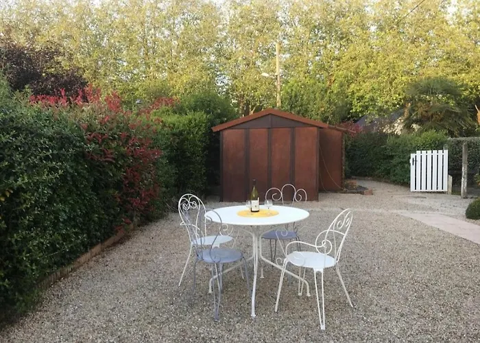 Embrun - T2 Avec Jardin Pres De La Plage