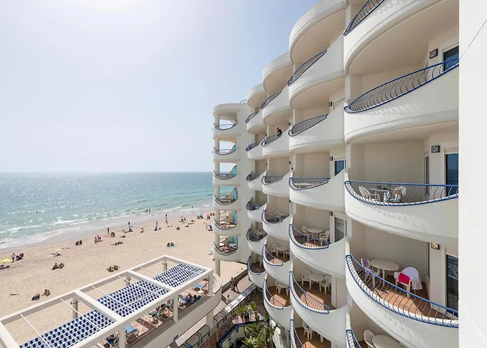 Hotel Playa Victoria