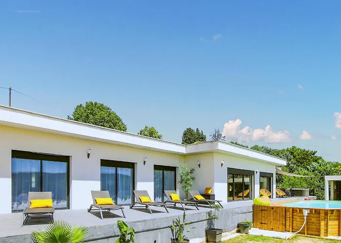 Beautiful Home In Montelimar