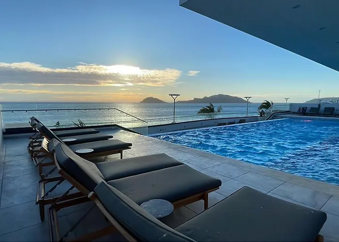 Sky & Sea View