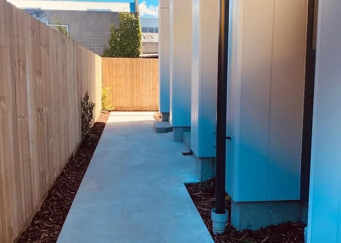 Urban Retreat In Central City Christchurch
