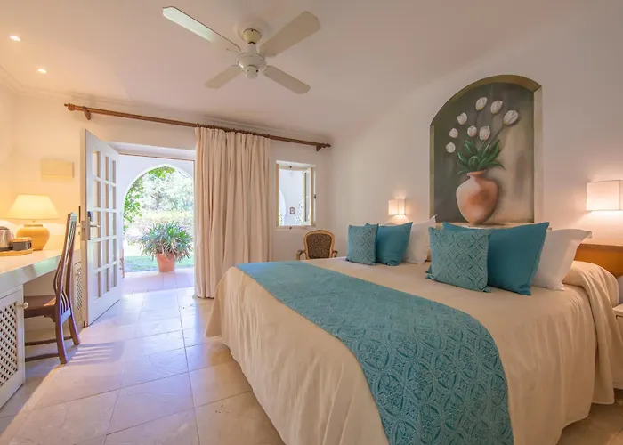 Hurricane Beach Hotel