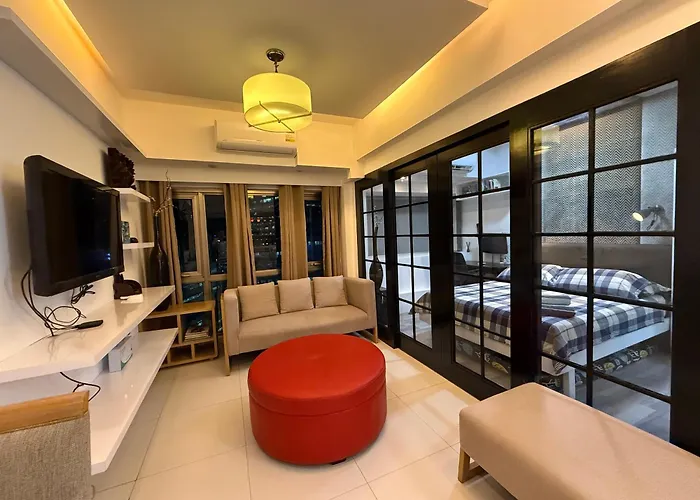 Luxury Condo At Forbeswood Parklane The Fort Bgc