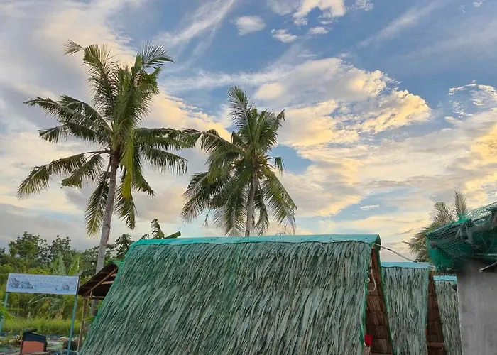 Nirvana Bamboo Houses & Dive Centre