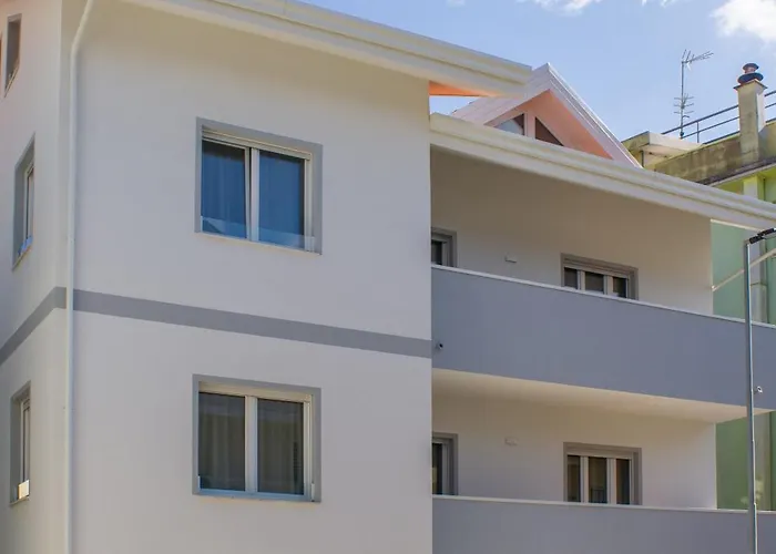 Villa Pra-Tu Design Apartments A 100M Dal Mare - P R A T U R E C C I Group