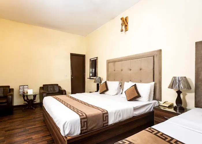 Rose Palace Hotel, Liberty