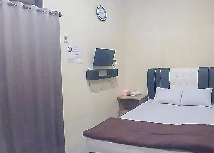 Ayna Syariah Mitra Reddoorz Indramayu