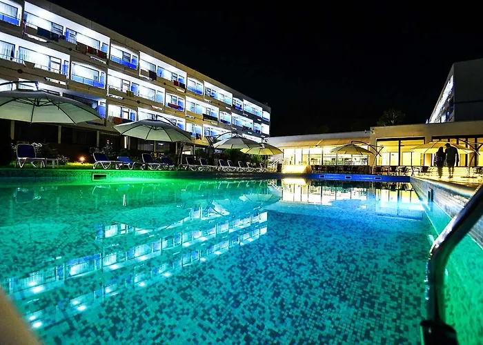 Hotel Holiday Blue
