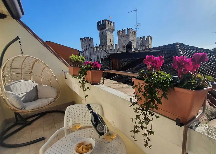 Domus By The Castle - Sirmione4U