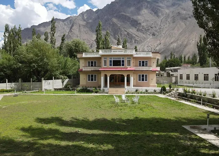 Areena Hotel