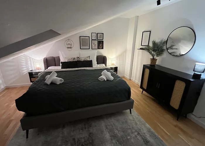 2-Zimmer Apartment - Zentral Ueber Den Daechern Von Aschaffenburg - 5 Min Vom Hbf - Gegenueber City Galerie