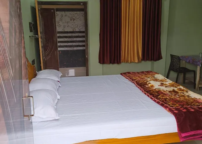 Aditya Guest House